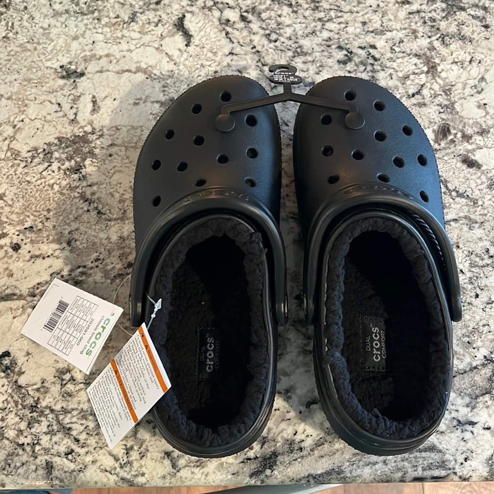 Classic lined crocs